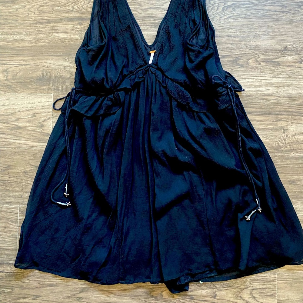 NWOT, Free People mini dress, Black, M